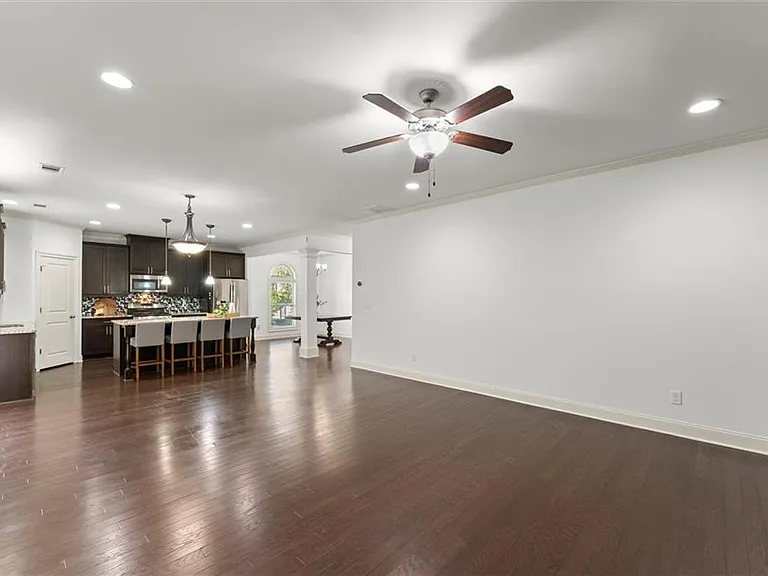 2770 Prado Ln — Photo 15
