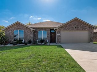 7841 Wilson Cliff Dr, Fort Worth, TX 76108