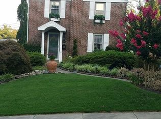 627 Palairet Rd, Philadelphia, PA 19128