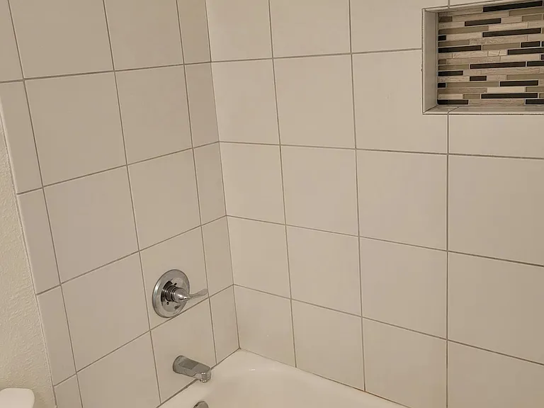 421 College Ave #202 — Photo 11