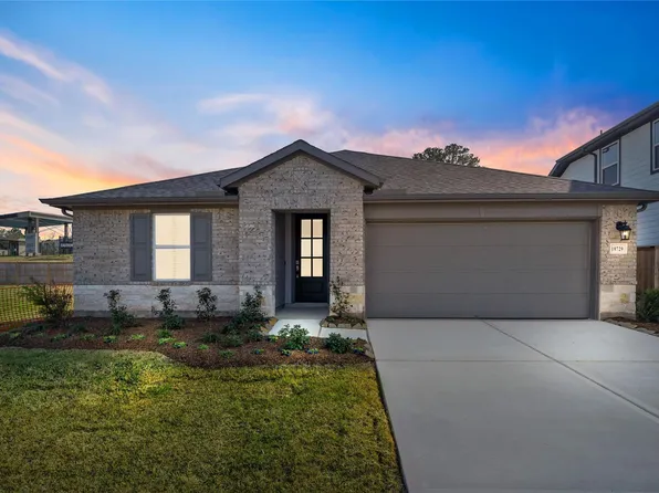 19729 Flag View Dr, Montgomery, TX 77316