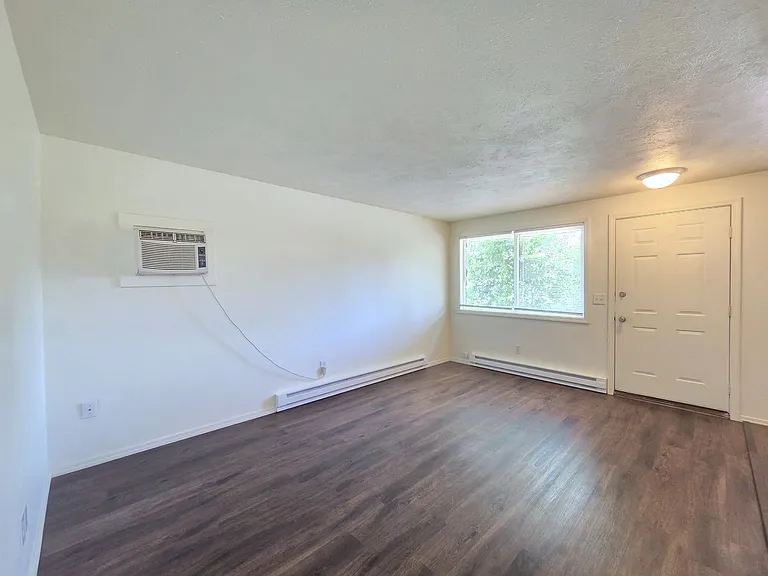 39 E Westview Ave — Photo 7