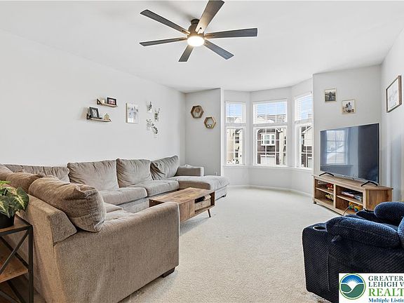 5th image of 5200 Spring Ridge Dr