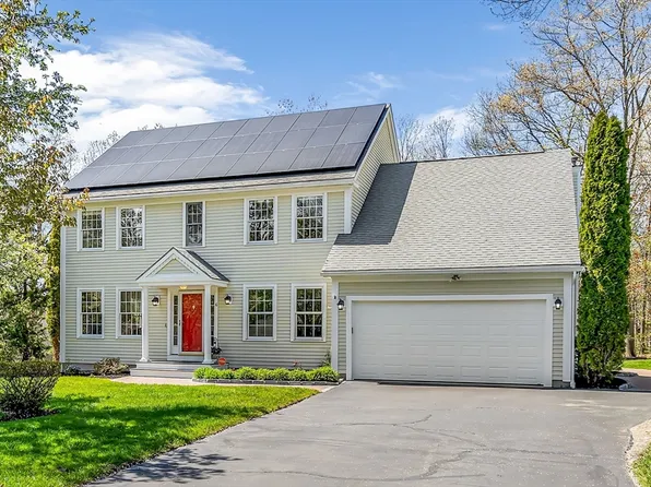 6 Captain Handley Rd, Acton, MA 01720