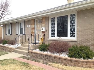 1505 Victoria Ave, Berkeley, IL 60163