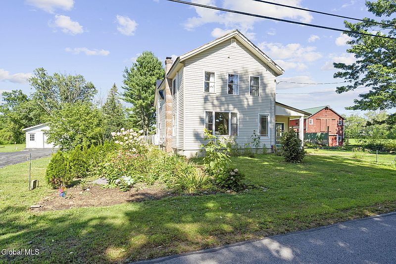4th image of 127 Langley Road