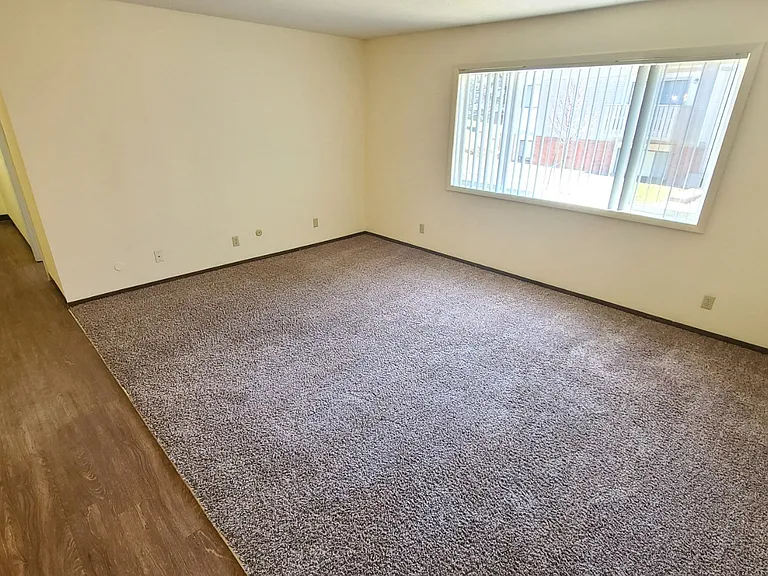 Kimberly Club Apartments — Photo 101