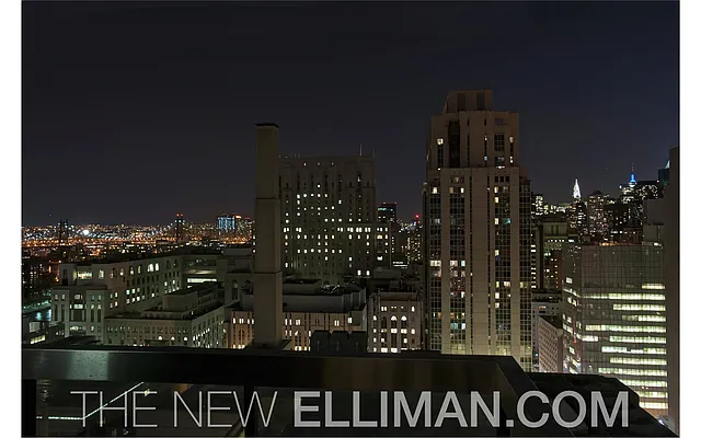 Sold by Douglas Elliman | media 20