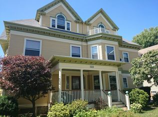 122 Kent St, Brookline, MA 02445