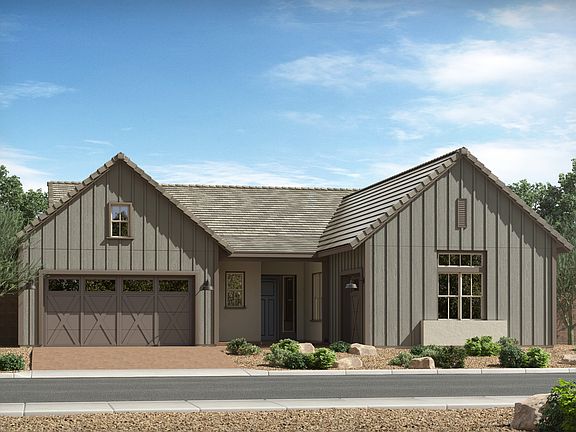 Gardeners Enclave Yucca Urban Farmhouse