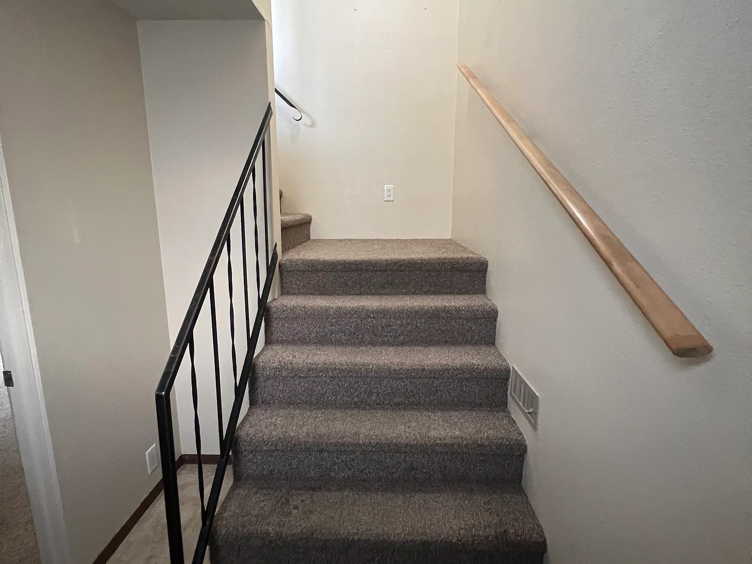 3 bed, 1600 sqft, $2,200 — Photo 4