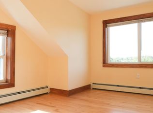 6 Chase St #8, Burlington, VT 05401