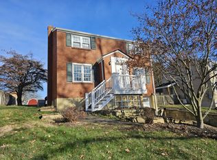 124 Roberta Dr, Pittsburgh, PA 15221
