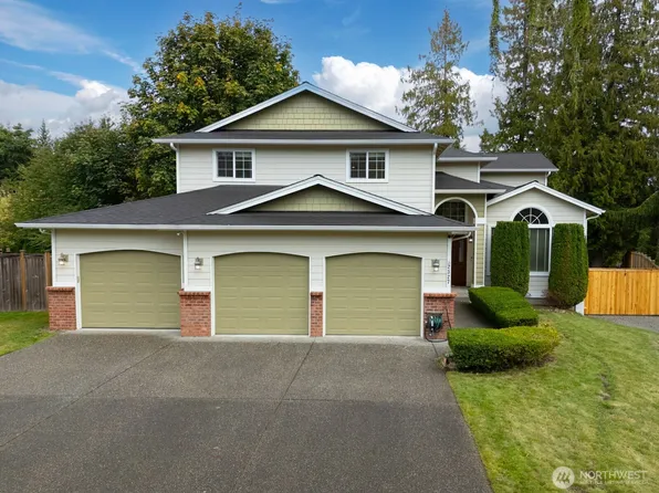 2327 122 Drive SE, Lake Stevens, WA 98258