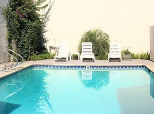 7253 Variel Ave APT 15, Canoga Park, CA 91303
