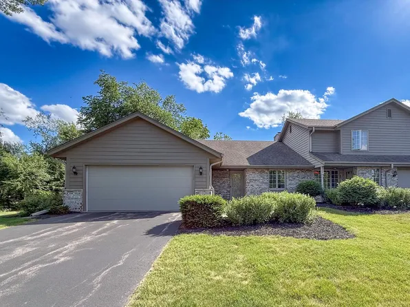 3825 Kodiak TRAIL #A, Brookfield, WI 53045