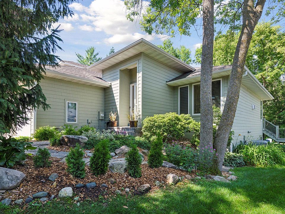 15703 Sussex Dr, Minnetonka, MN 55345 | Zillow