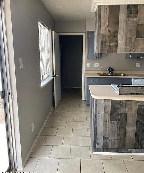 6925 Escondido Dr #A — Photo 12