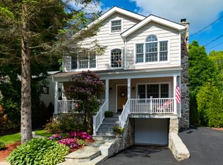 39 Ross Dr, Yorktown Heights, NY 10598
