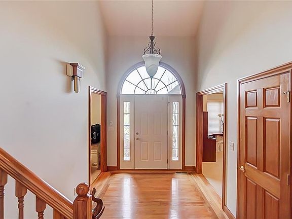 4th image of 4485 Indian Hill Dr