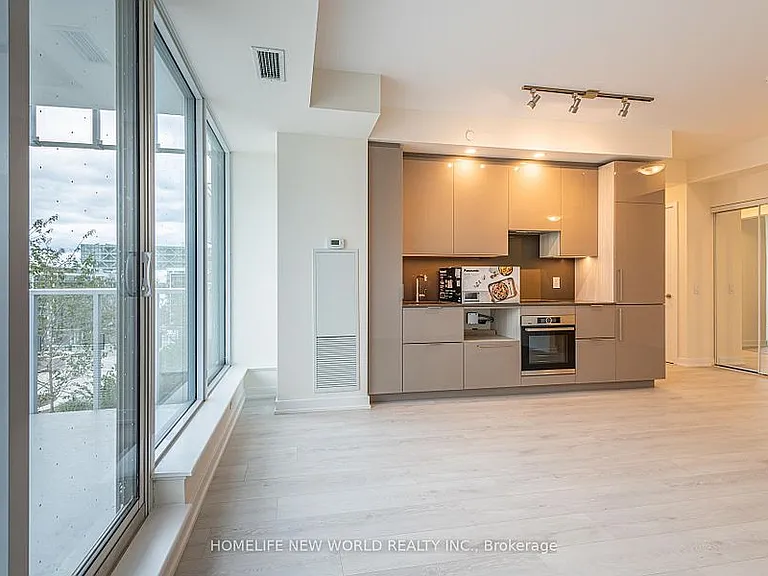 28 Freeland St #808 — Photo 40