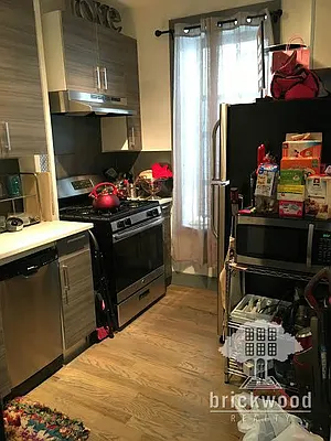 Rented by East Williamsburg Realty Inc | media 9