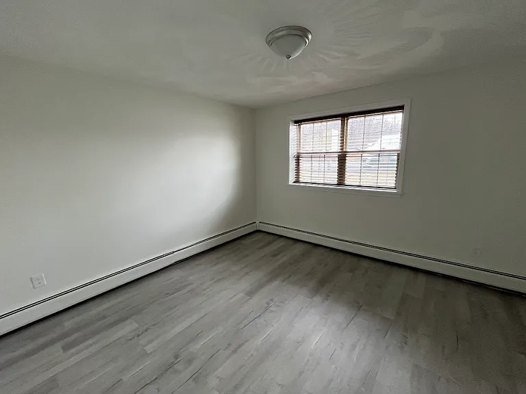 2 Wood Rd #D1 — Photo 9