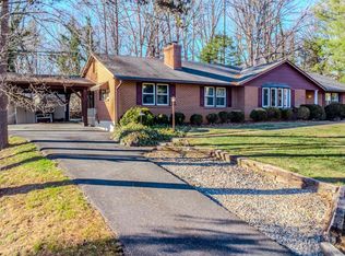 2122 Laurel Ln, Altavista, VA 24517