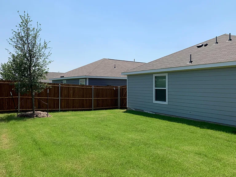 7212 Gray Wolf Ln — Photo 43