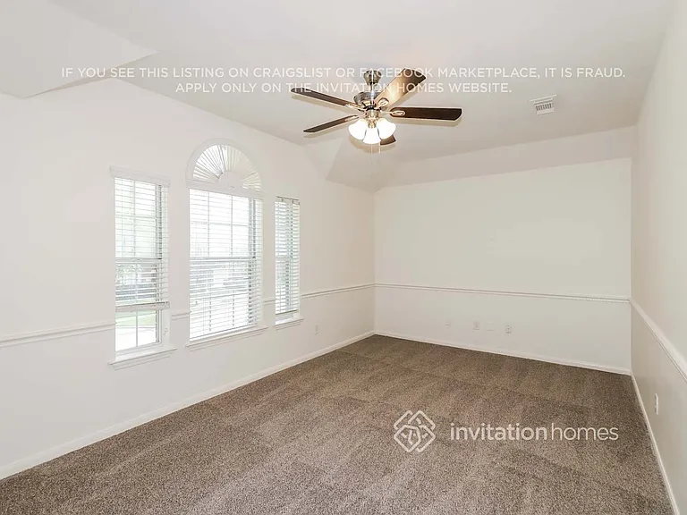1331 Blackheath Ct — Photo 12
