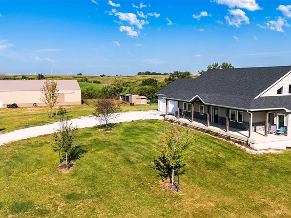3319 270th St, Orient, IA 50858