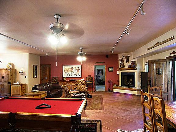 3rd image of 2028 Bluff Creek Dr