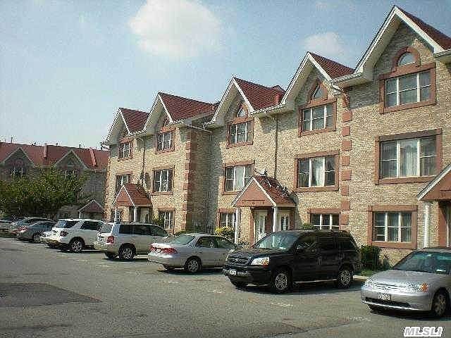 1st image of 114-25 Dalian Ct
