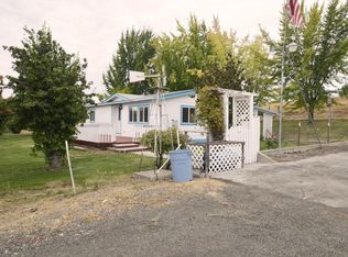 2451 Stone Rd, Yakima, WA 98908