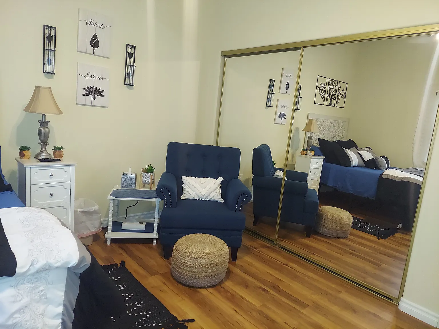 4 bed, 4000 sqft, $800 — Photo 2