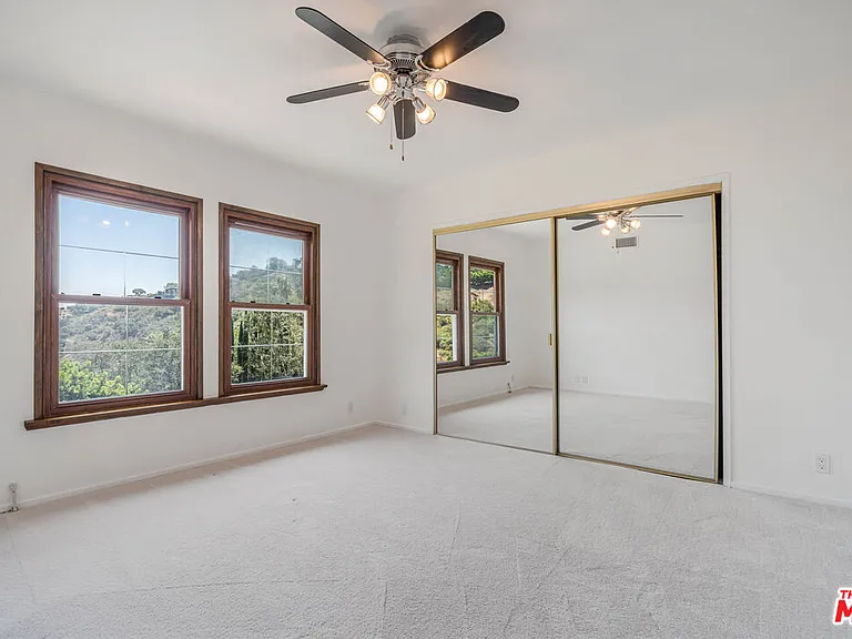 1181 Somera Rd — Photo 24