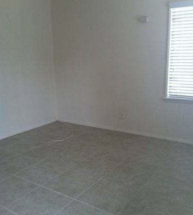 3rd image of 1464 Sepulveda Ave