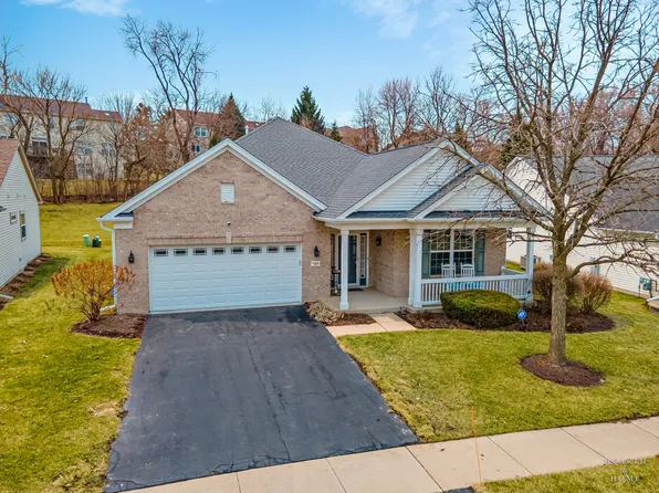 (undisclosed Address), Elgin, IL 60124