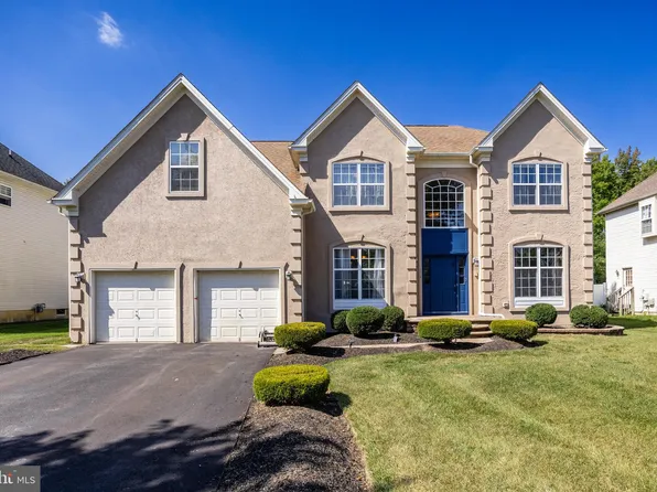 113 Summerbrooke Ct, Sicklerville, NJ 08081