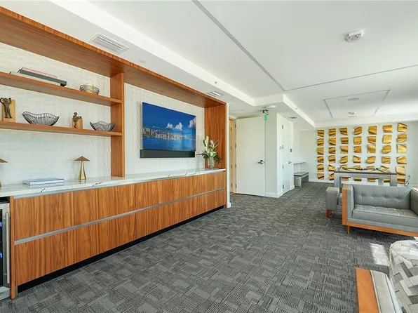 111 Golden Gate Point #201, Sarasota, FL 34236