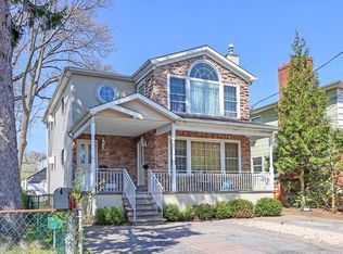 65 Firwood Rd #A, Pt Washington, NY 11050