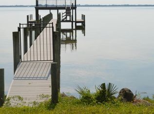 3925 N Indian River Dr, Cocoa, FL 32926