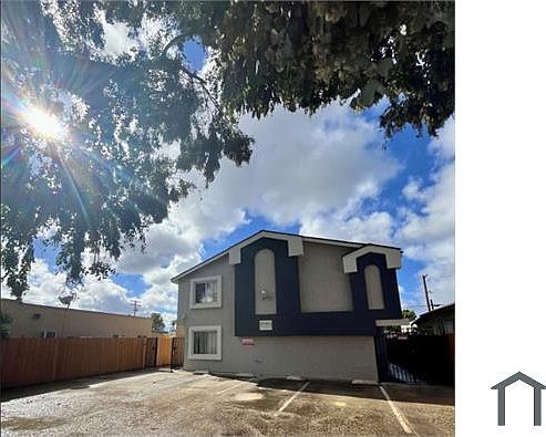5th image of 3770 42nd St APT 4