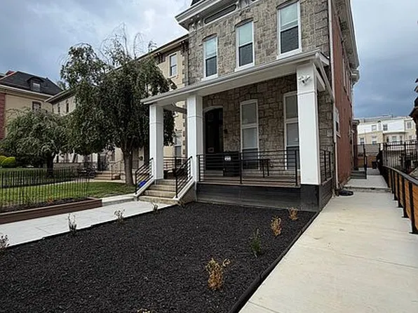 4033 Walnut St #3F, Philadelphia, PA 19104