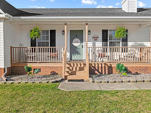 3rd image of 109 Kanton Dr