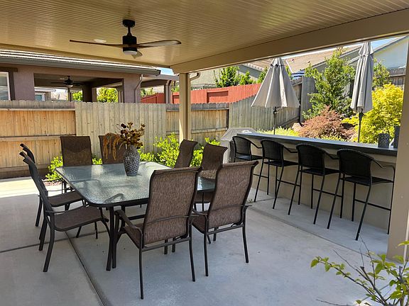 3rd image of 720 Riley Way