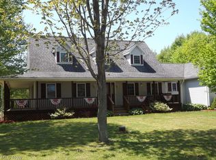 4017 Center Rd, Conneaut, OH 44030