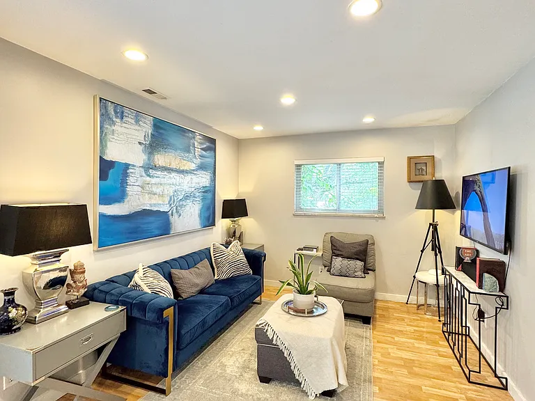 630 Central Ave #101 — Photo 7
