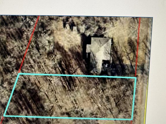 3rd image of 325 Terrace Ln
