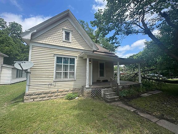 2nd image of 618 E 9th Ave